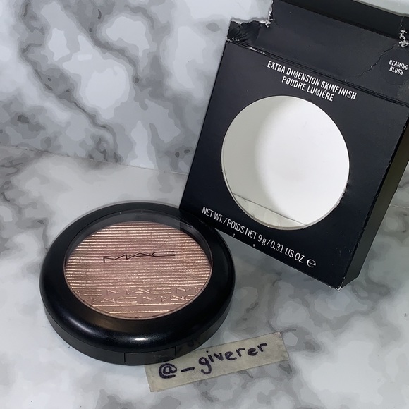 BEAMING BLUSH Extra Dimension Skinfinish MAC Highlighter - Picture 8 of 17